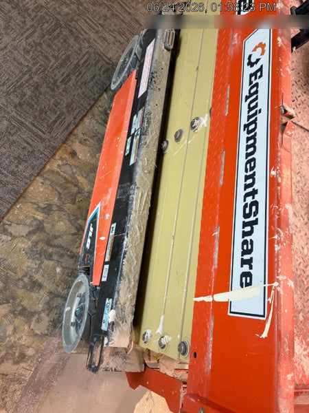 2021 JLG ES1932