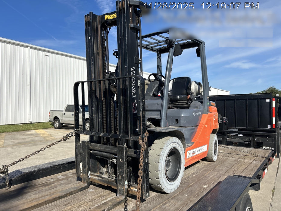 2022 TOYOTA 50-8FGU25