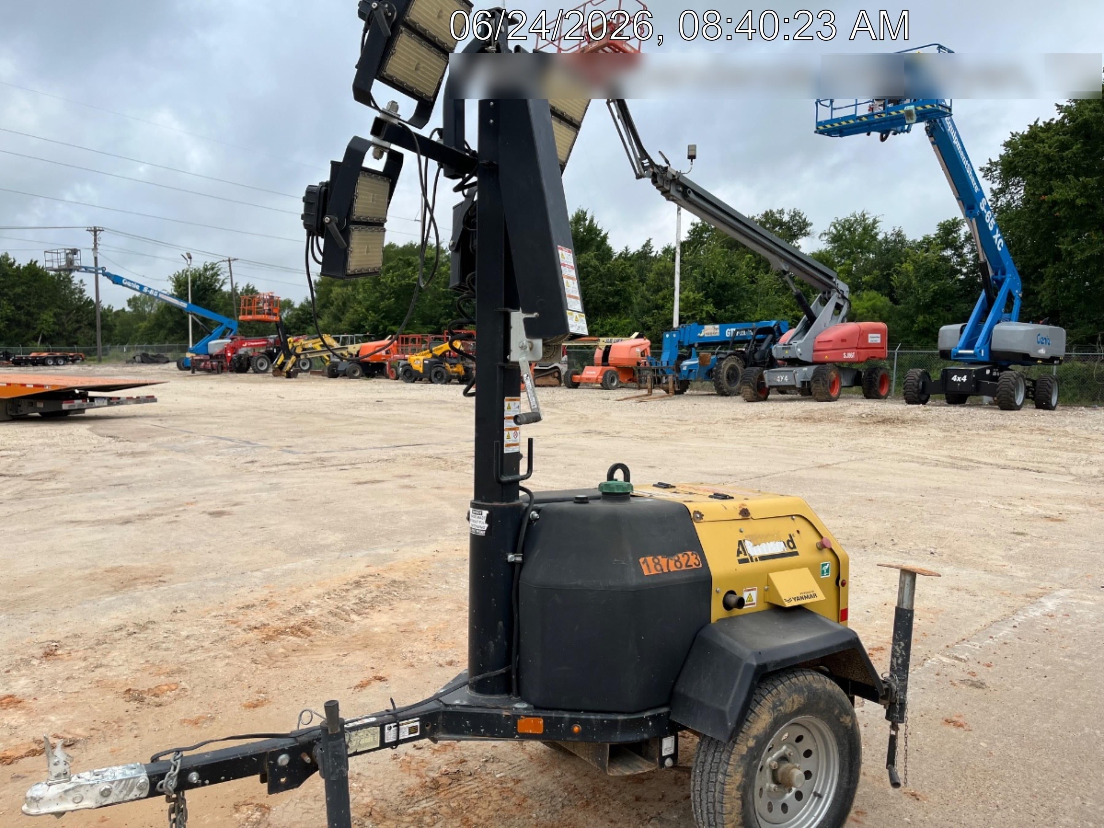 Allmand NLV3GR (4) LED Light Fixture 350W, 23' Vertical Mast, 3kW Prime, Towable, Deep Sea L401, Leveling Jacks, Yanmar T4F 5.8hp
