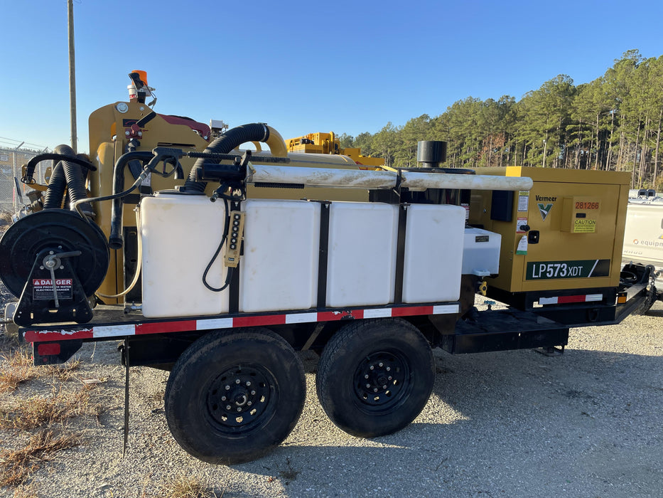 2023 Vac-Tron LP573XDT T4 Koehler Diesel Engine, 500 Gallon Debris Tank, x2 100 Gallon Water Tanks