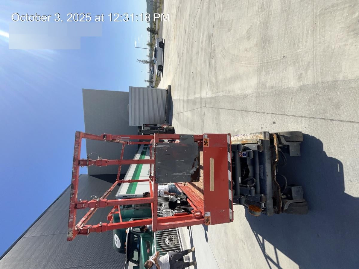 2021 SKYJACK SJ3219