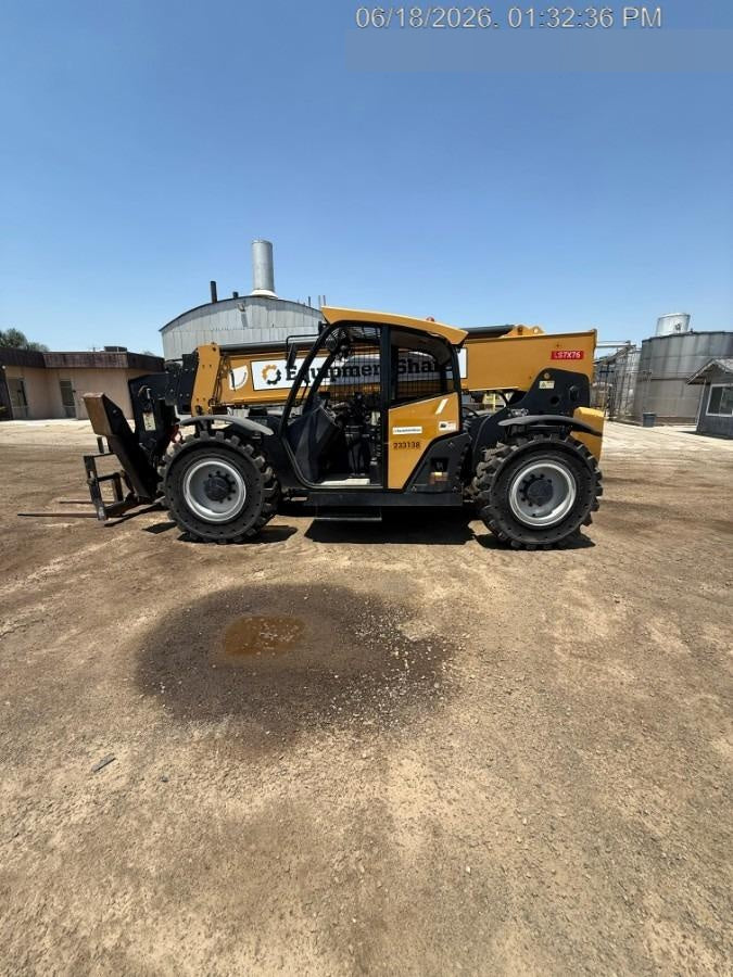 2022 SANY STH1056