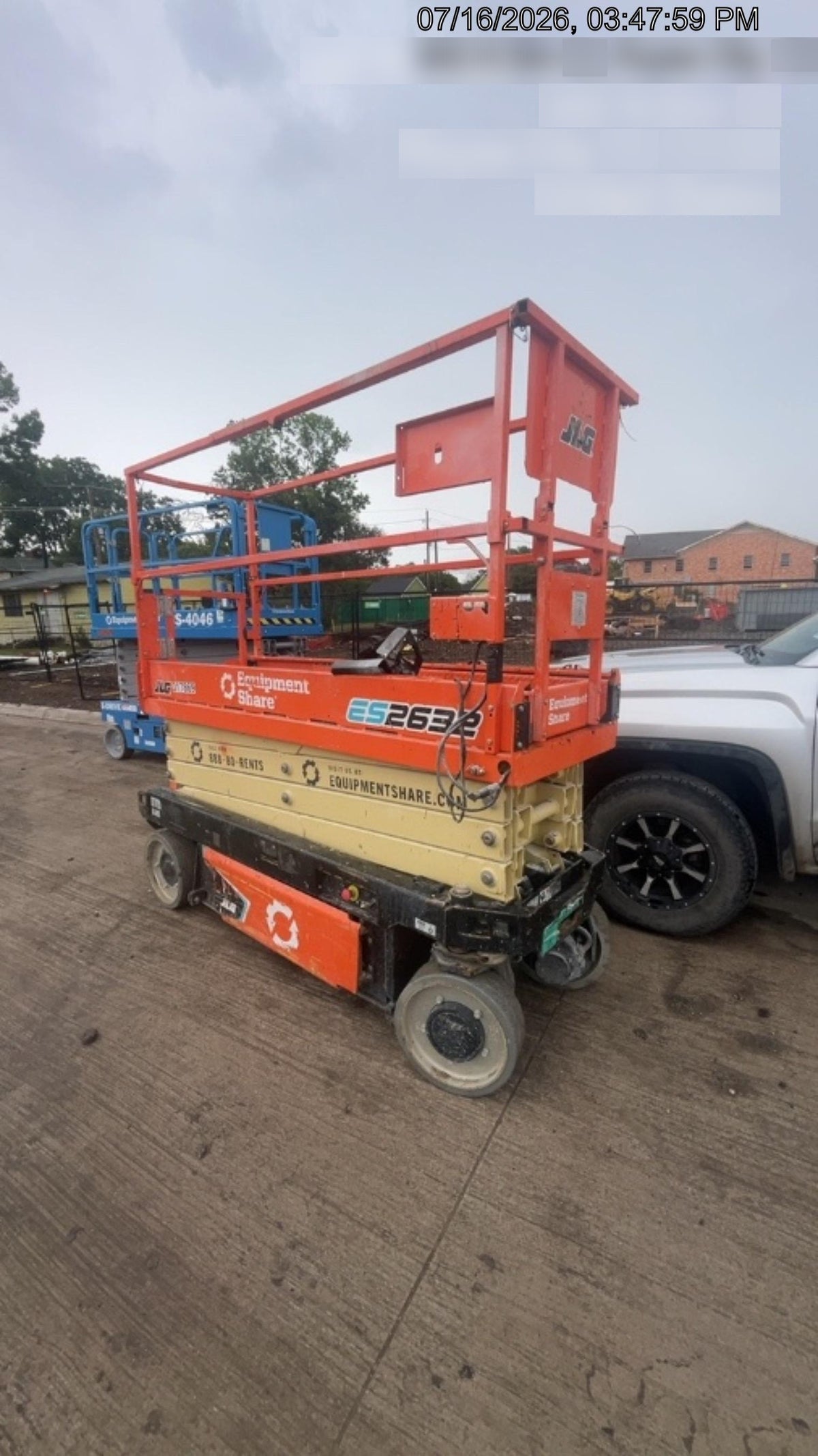 2023 JLG ES2632