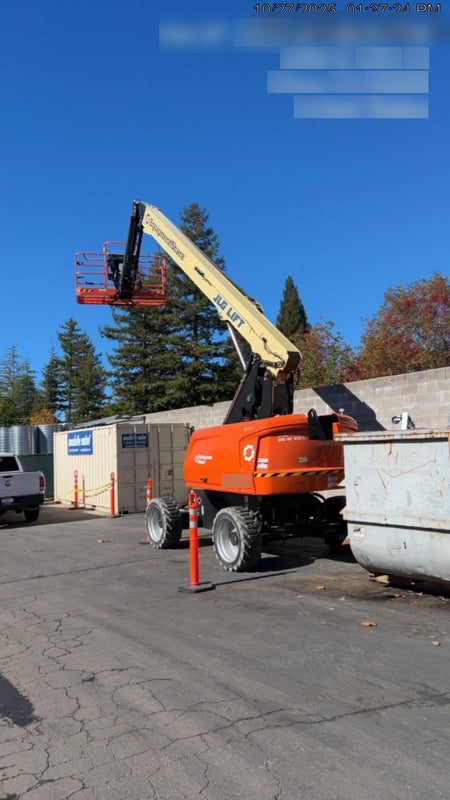2025 JLG 660SJ