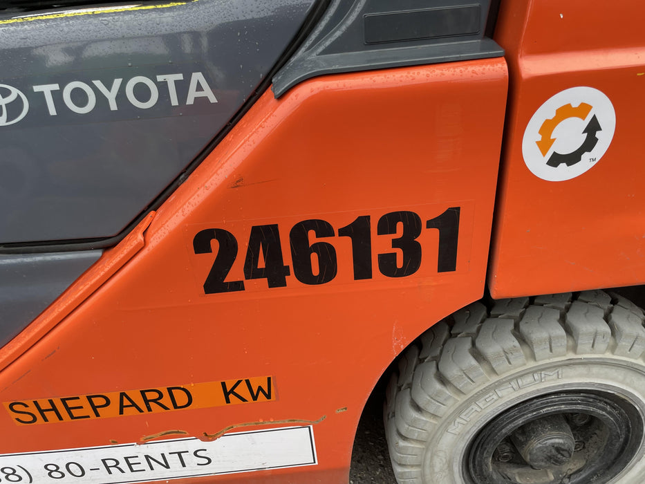 2022 TOYOTA 8FGU25 LP w/ Scale