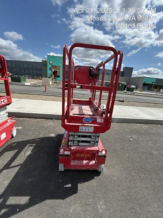 2020 MEC 1330SE Solid NM Tires, Steel Swing out Doors, LCS, Beacon, 900W Invertor