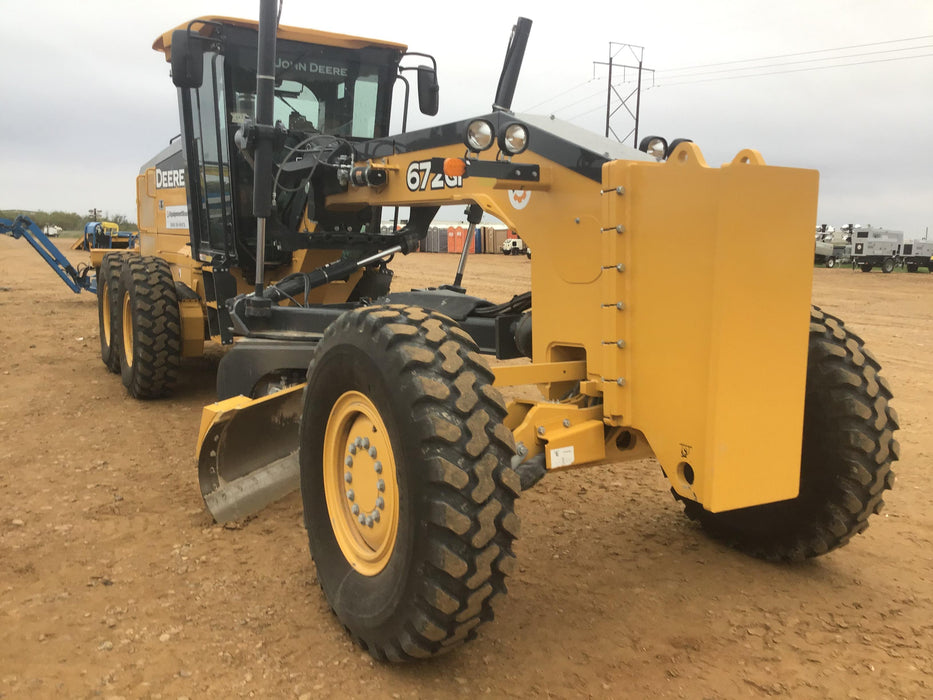 2019 JOHN DEERE 672G