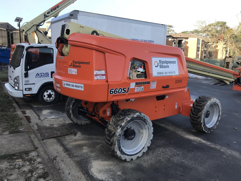 2019 JLG 660SJ