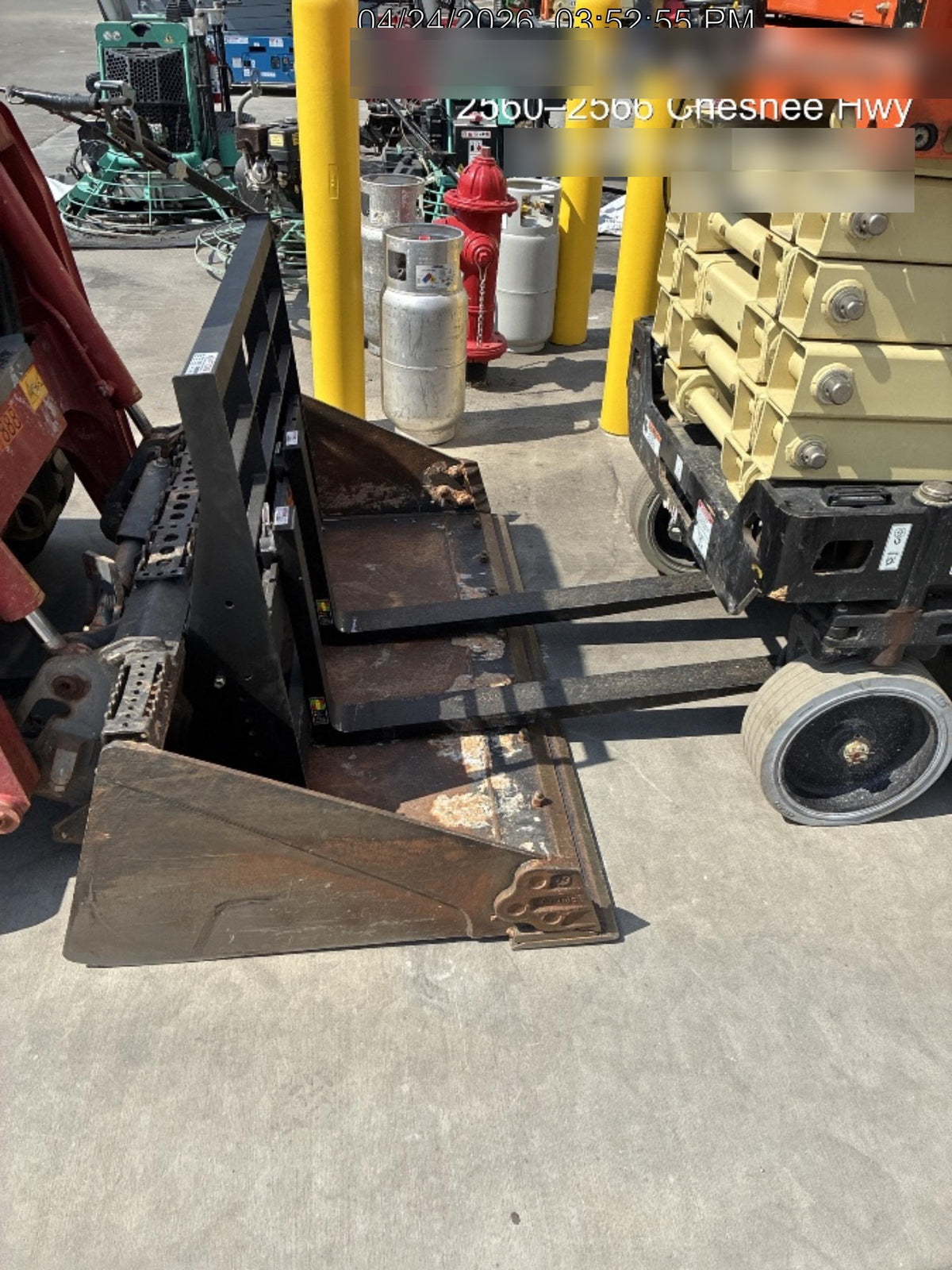 2026 ARROW MATERIAL HANDLING 48" Pallet Forks - Arrow