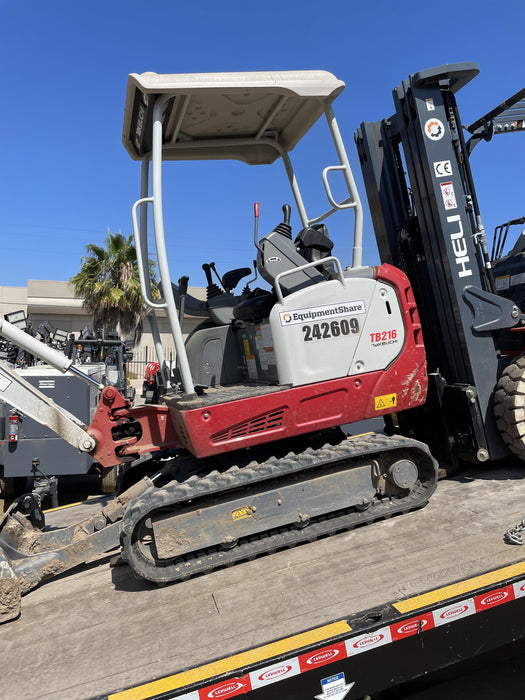 2021 TAKEUCHI TB216R