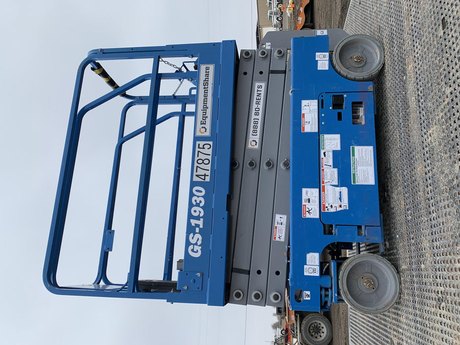 2019 Genie GS-1930 Fixed Rails with Chain Entry