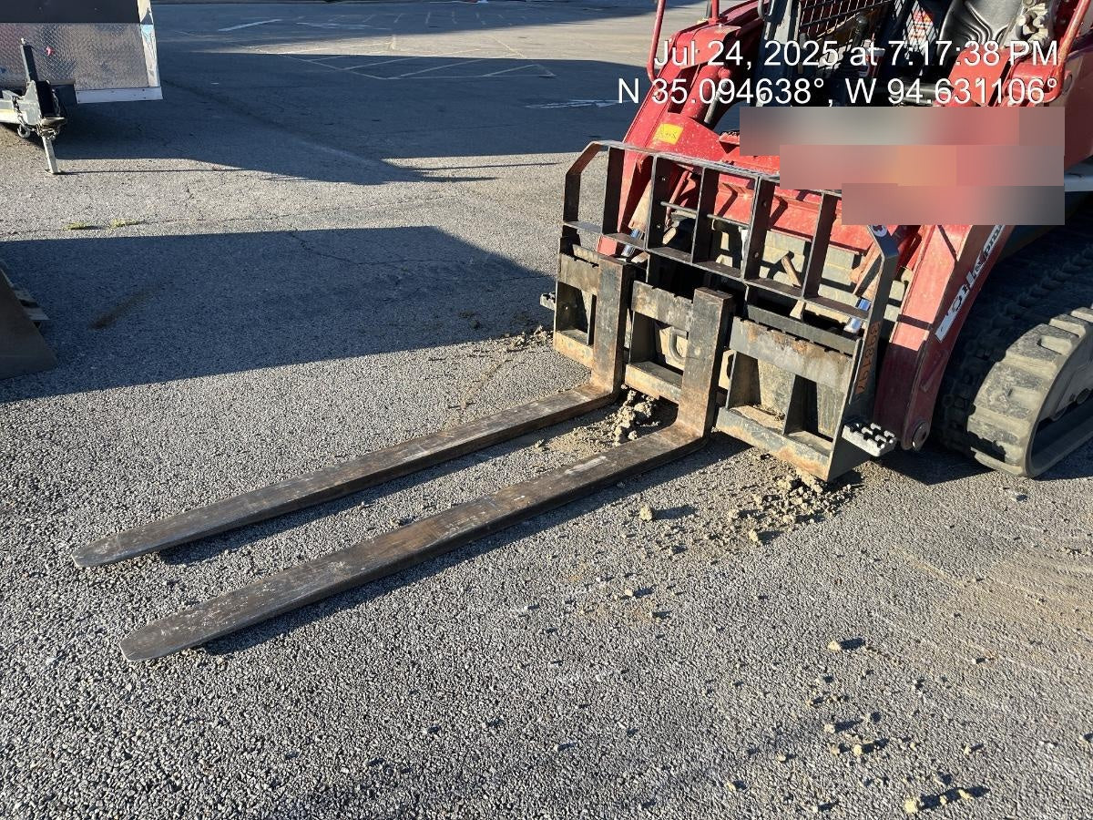2024 BE INDUSTRIAL 48" Pallet Forks - BE Industrial