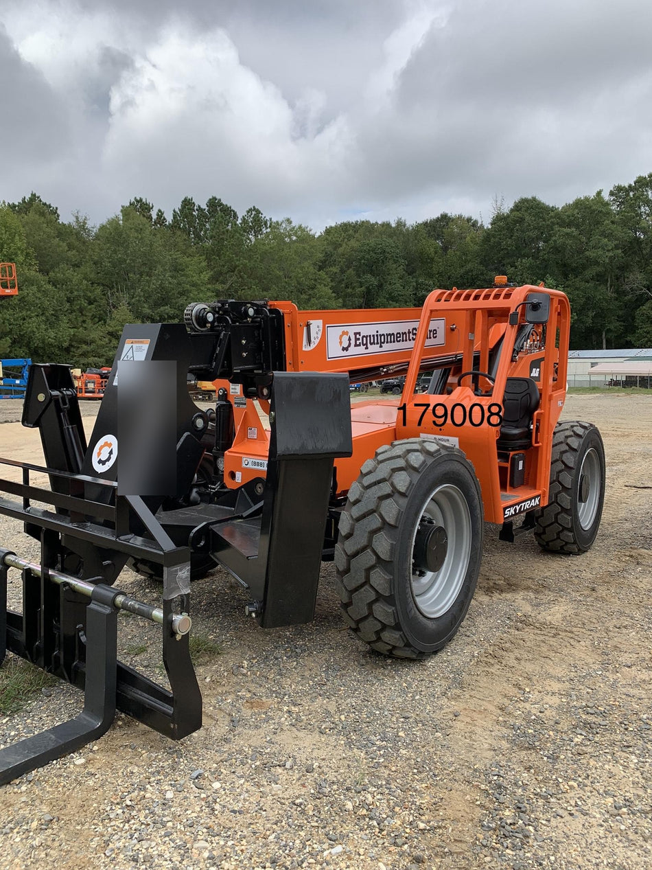 2021 SKYTRAK 10054
