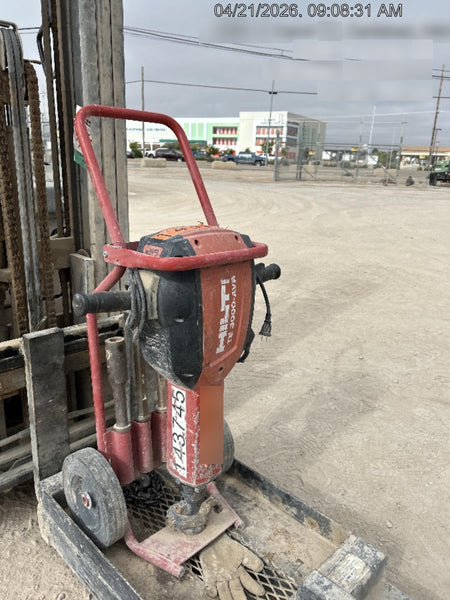 2021 HILTI TE 3000-AVR