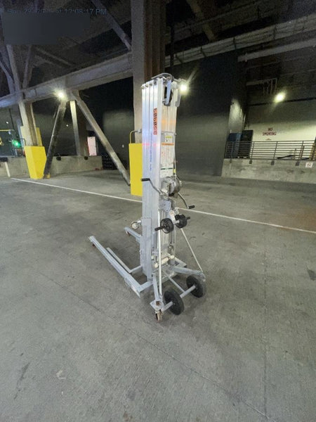 2023 GENIE SLC-24