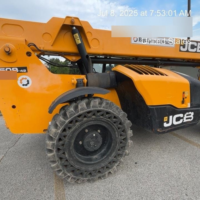 2020 JCB 509-42 Canopy, Solid Tires, Work Lights, Beacon, Aux Hydraulics, Back up Alarm, Lifting Eye, ES Decals