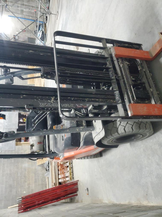 2022 TOYOTA 50-8FGU25