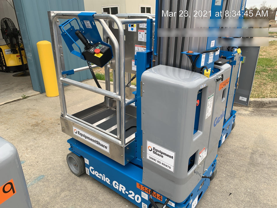2021 GENIE GR-20