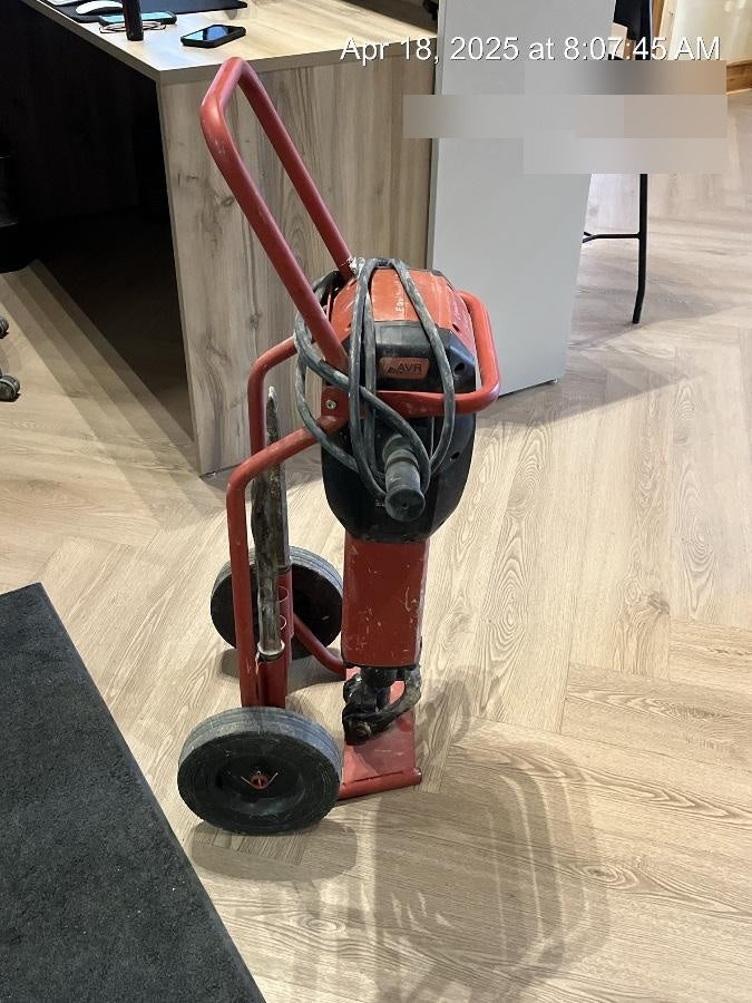 2020 HILTI TE 3000-AVR