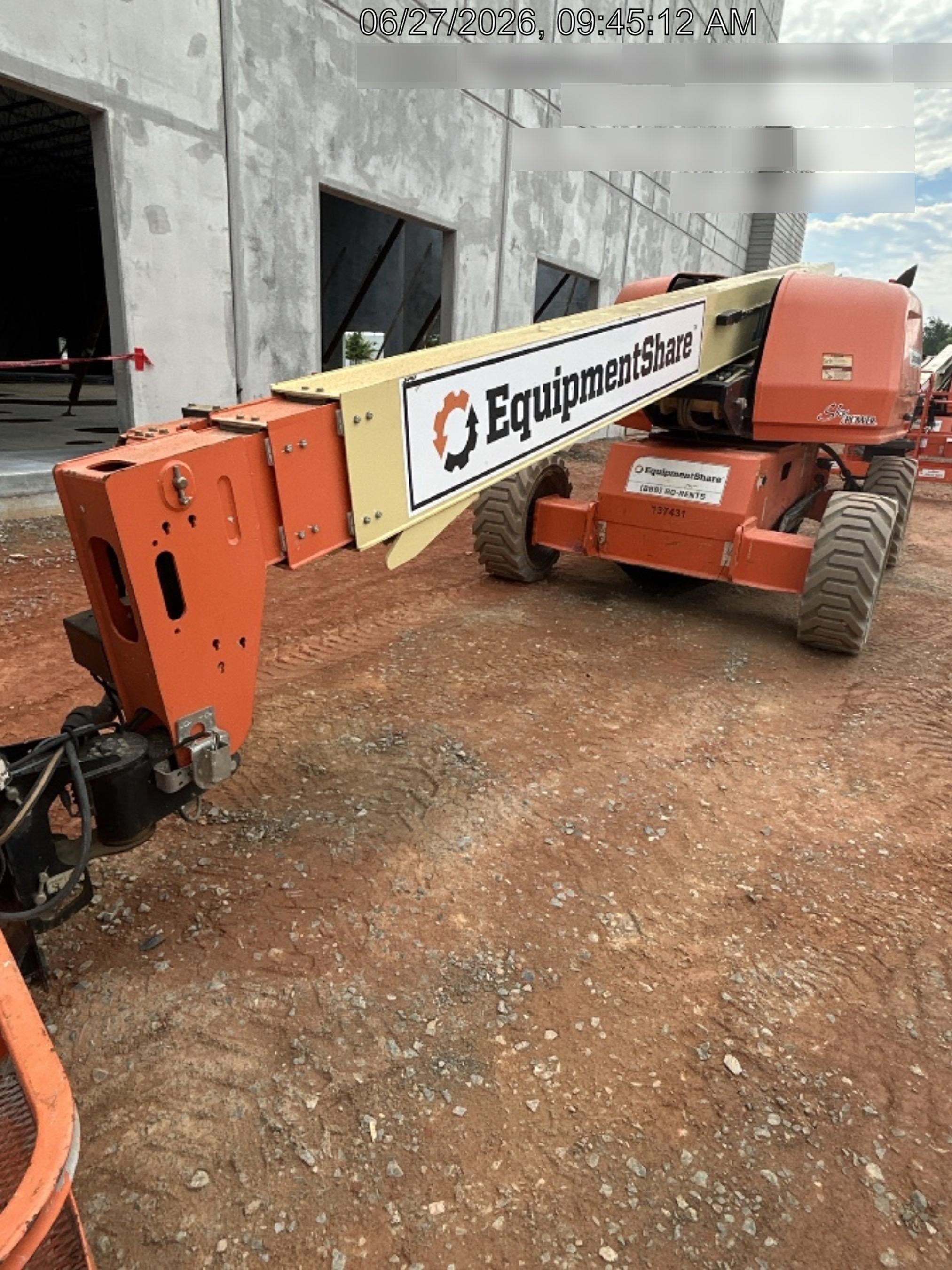 2021 JLG 600S