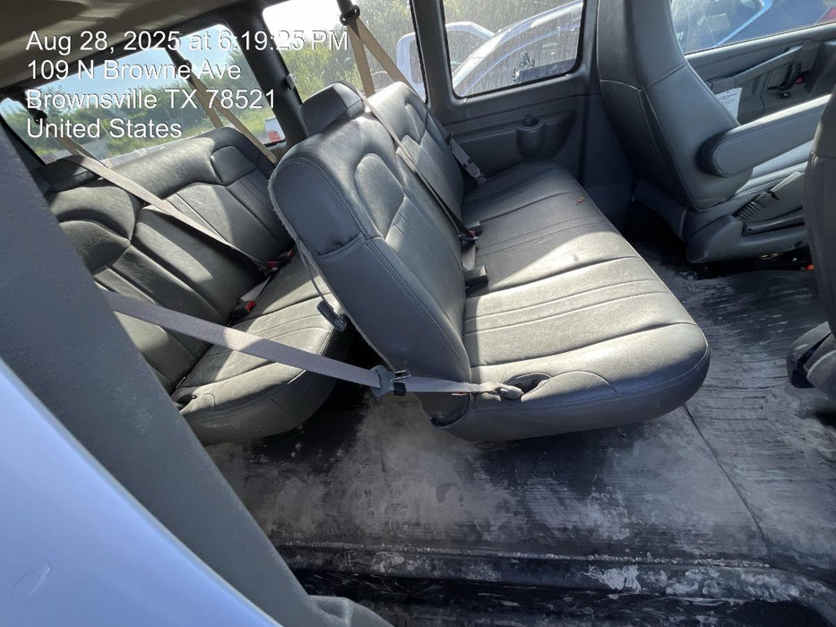 2025 CHEVROLET Express Van - Rental