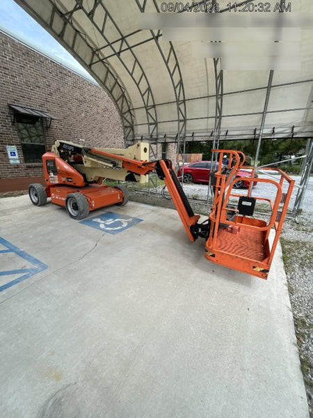 2023 JLG E450AJ
