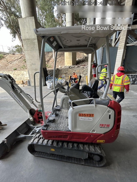 2023 TAKEUCHI TB216R