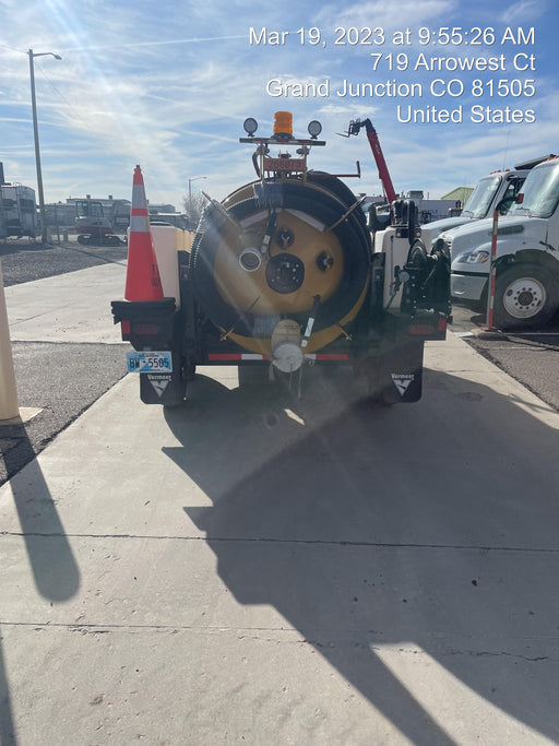 2022 Vac-Tron LP573XDT T4 Koehler Diesel Engine, 500 Gallon Debris Tank, x2 100 Gallon Water Tanks