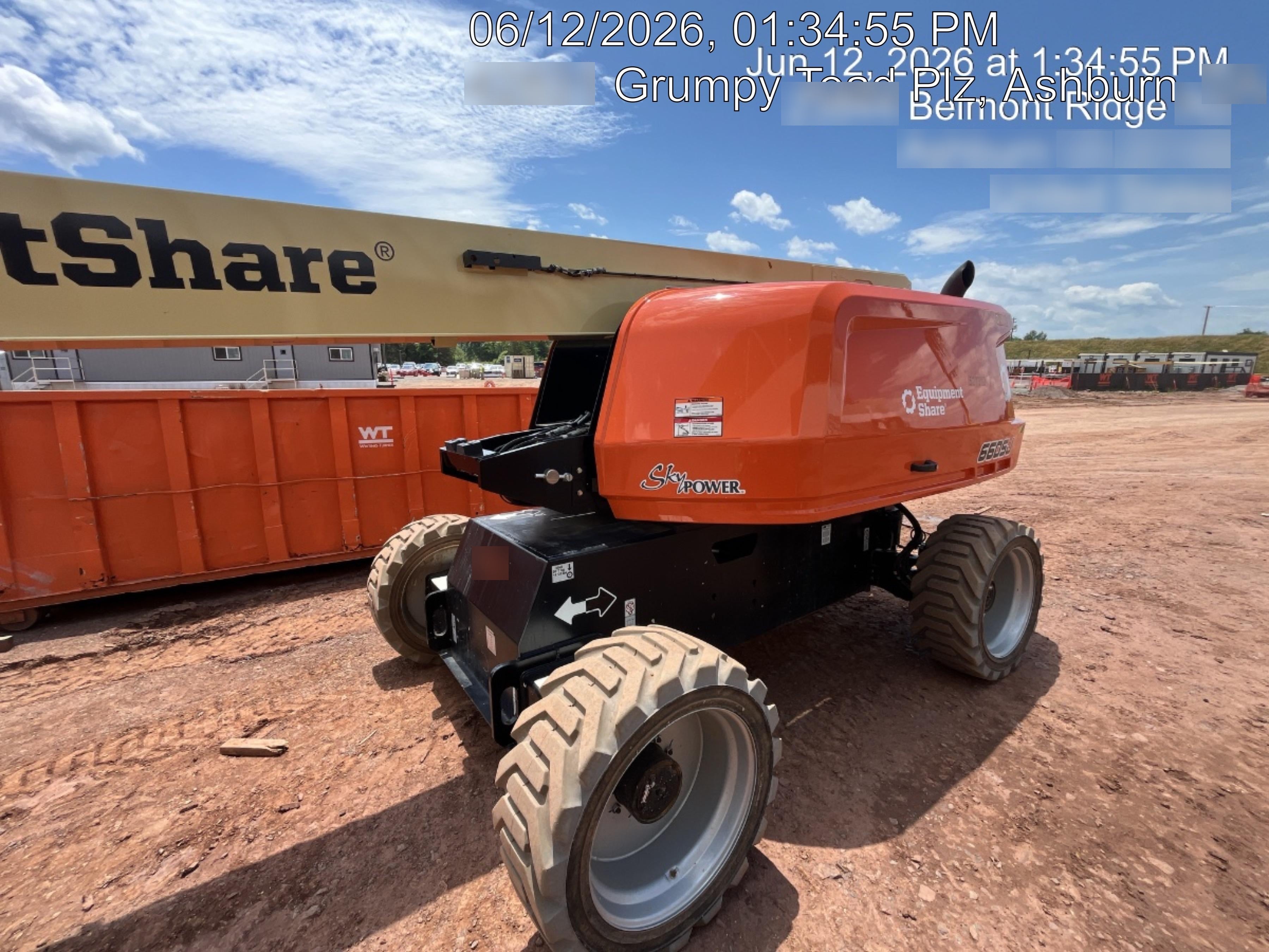 2025 JLG 660SJ