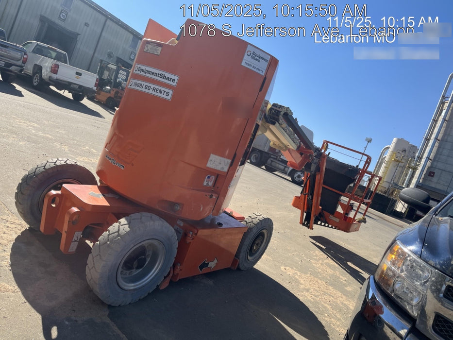 2019 JLG E300AJP