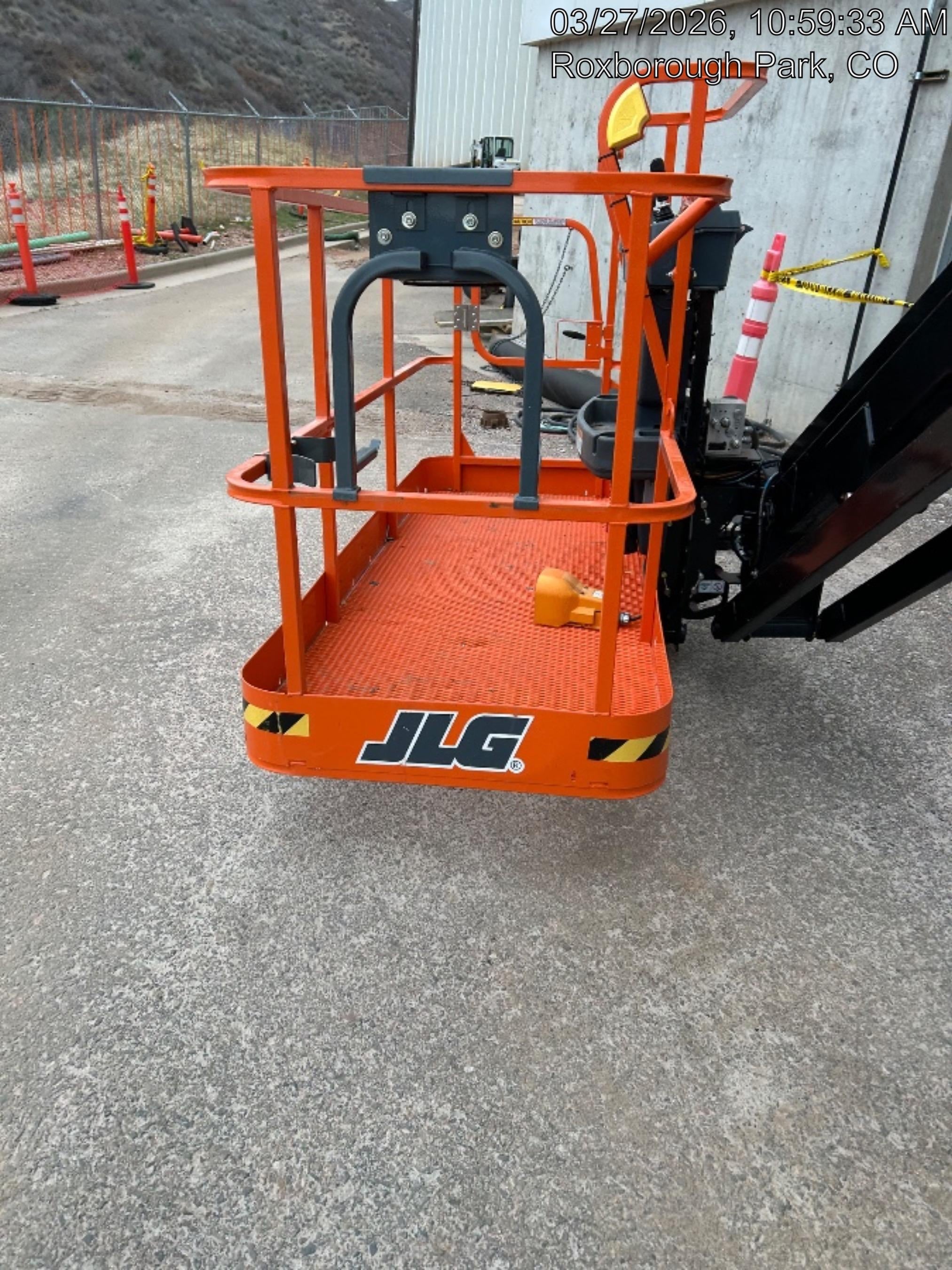 2025 JLG 660SJ