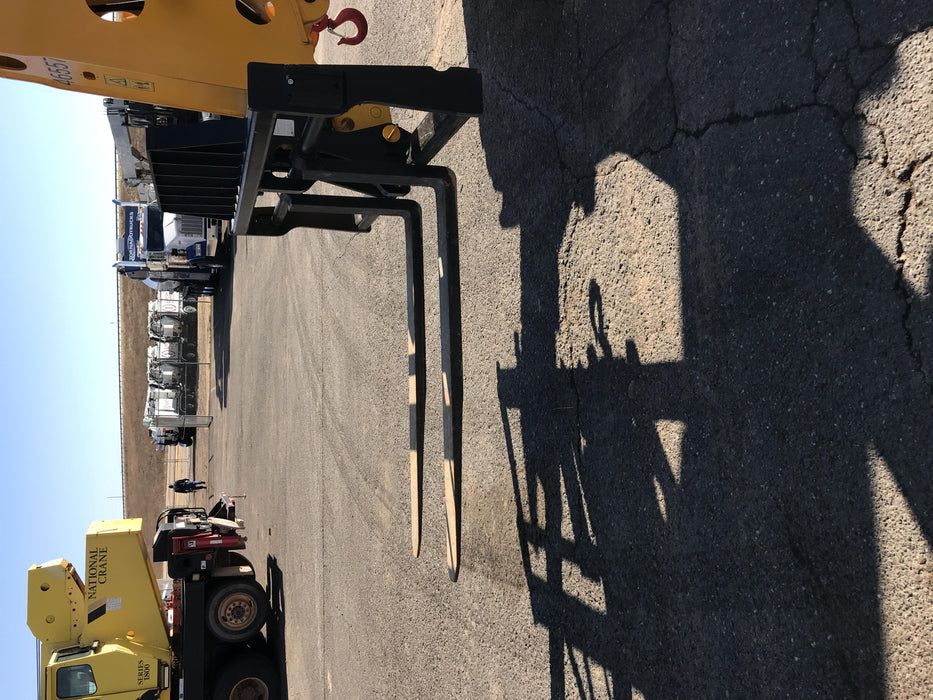 2019 JCB 510-56 Canopy, 74 HP, Solid Tires, STD Worklight, Beacon, Aux Hydraulics, Lifting Eye, Back up Alarm w/66" Carriage/60" Forks