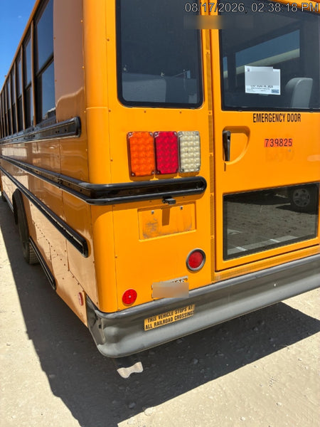2014 FREIGHTLINER Thomas 72 Passenger Bus