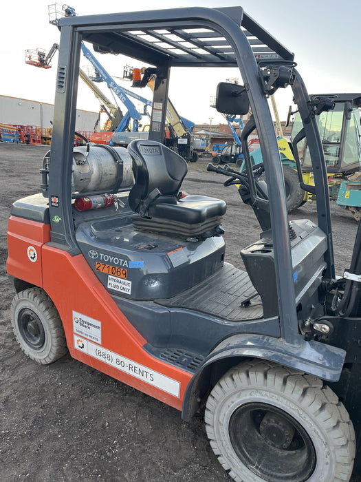 2022 TOYOTA 50-8FGU25