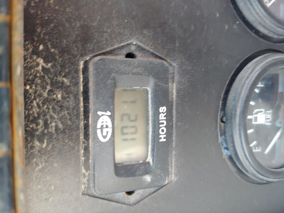 2019 Lincoln Electric Vantage 322 Welder Ready-Pak 3, Two wheel trailer, Fender and Light kit, Cable Rack