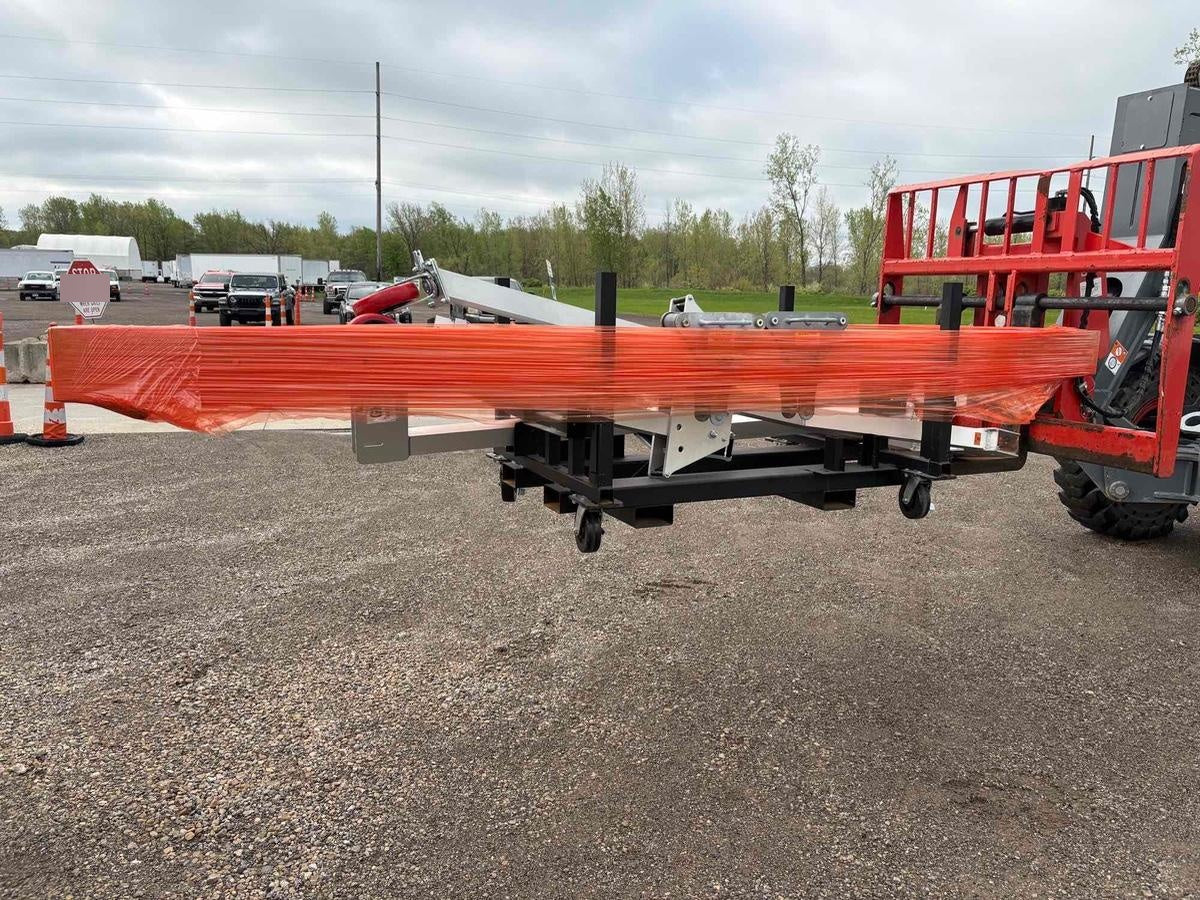 2023 SUMNER GH2T-12