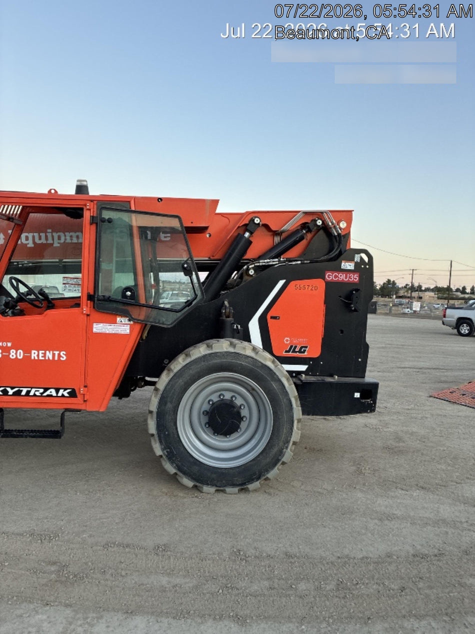 2025 SKYTRAK 10054