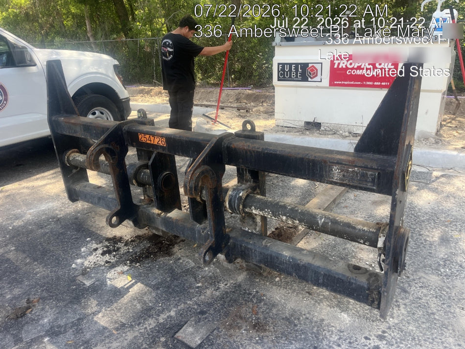 2022 PEMBERTON 72" Utility Forks