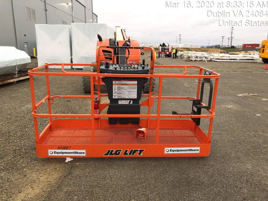 2019 JLG 600AJ