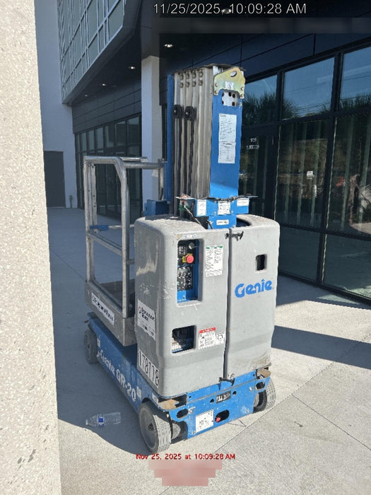 2021 GENIE GR-20