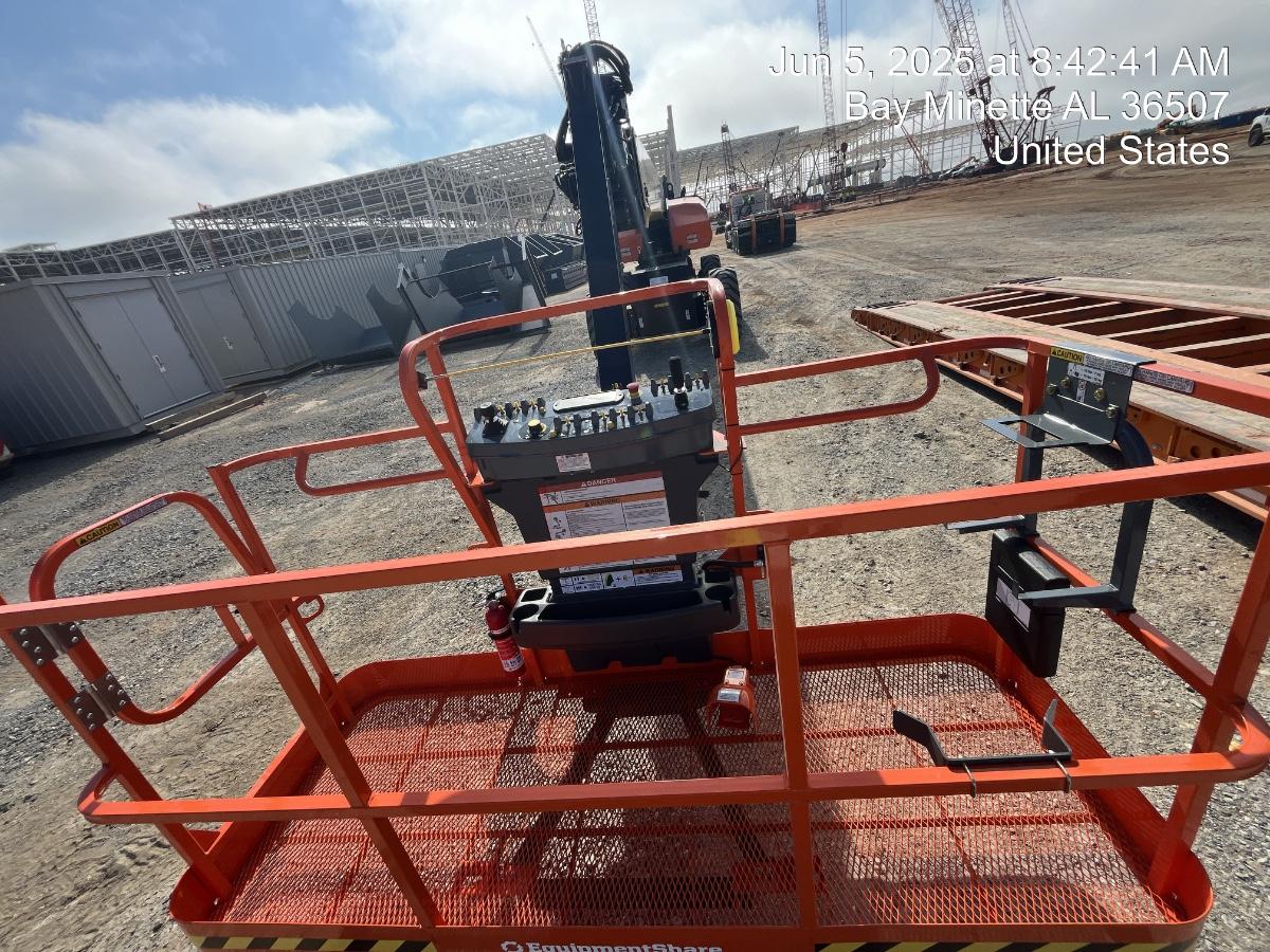 2025 JLG 1200SJP