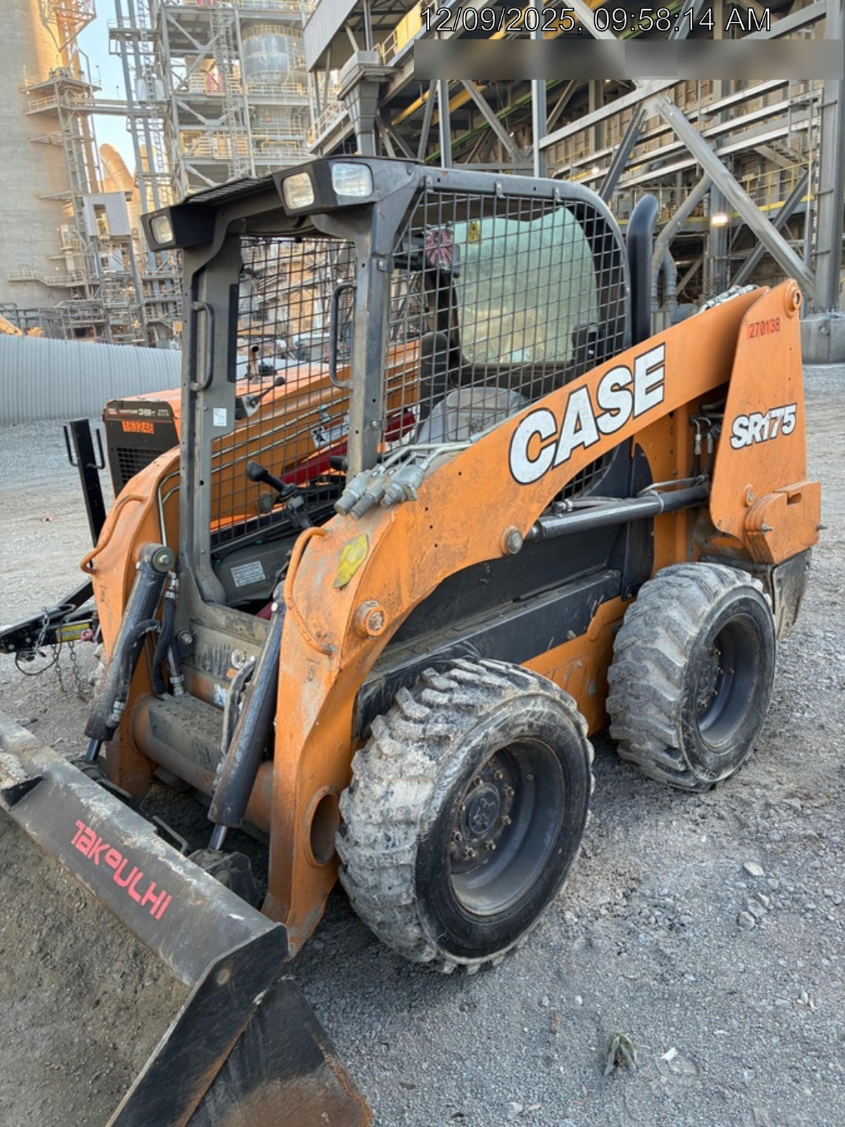 2019 CASE SR175