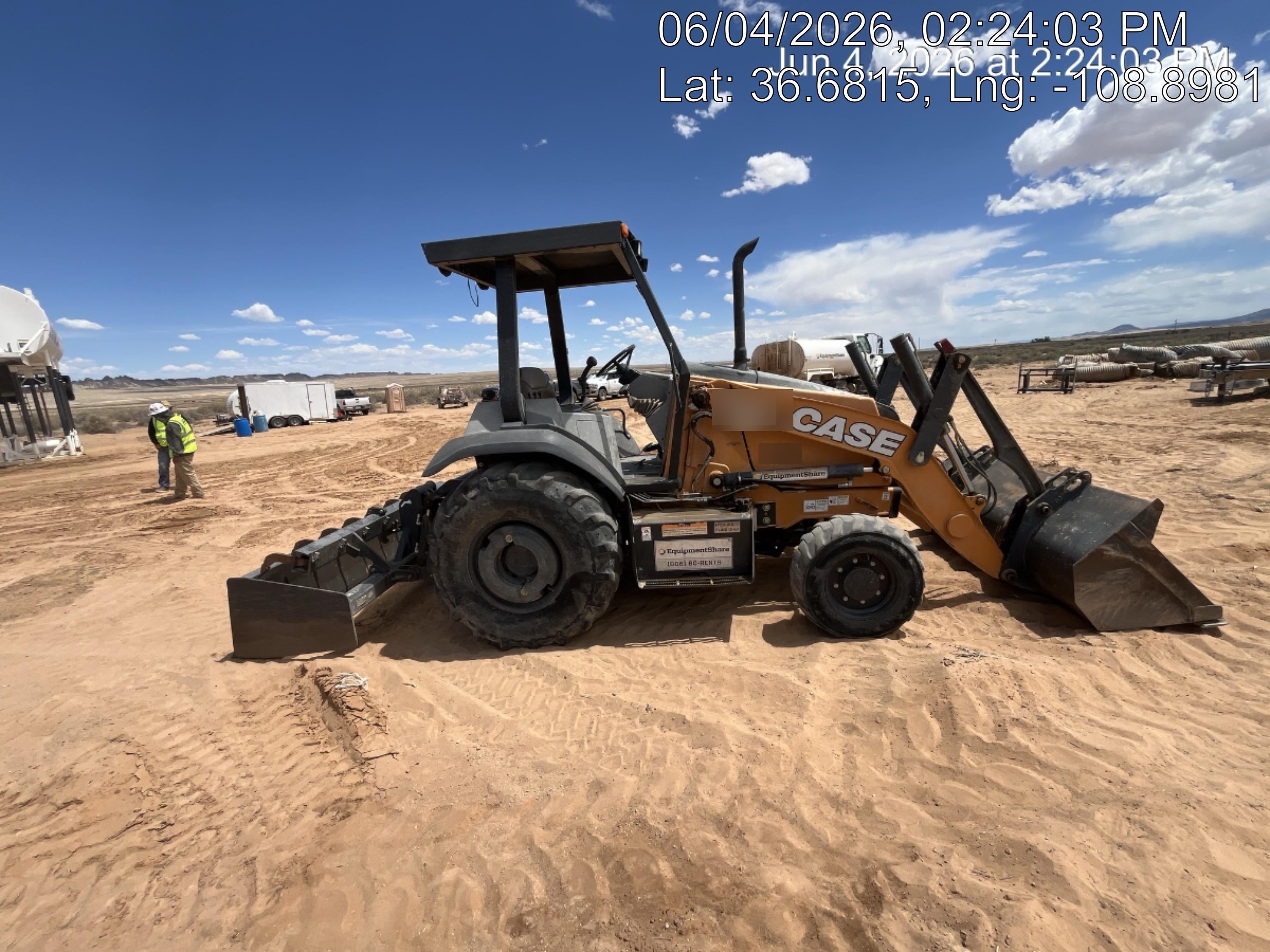 2019 CASE 570N EP