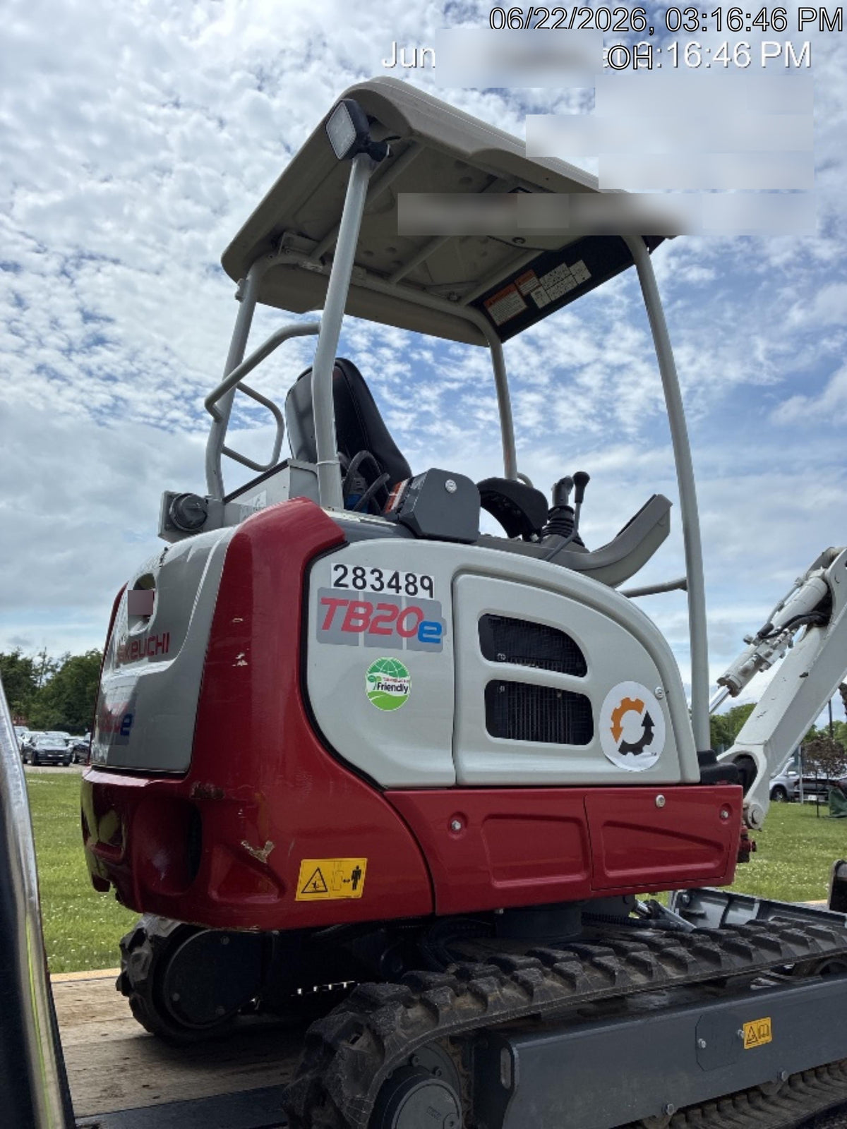 2022 TAKEUCHI TB20e