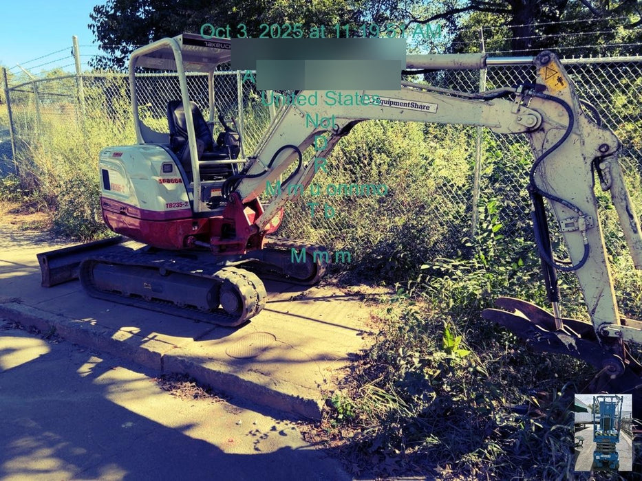 2021 TAKEUCHI TB235-2R