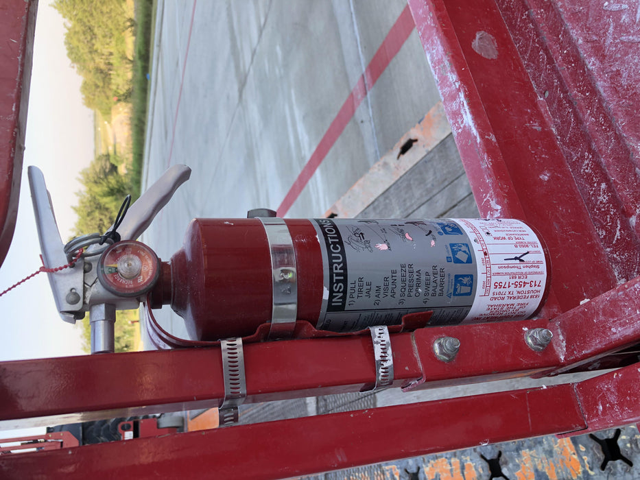 2019 MEC 1330SE MEC 1330SE w/ES Track Hardware, Full Extended 2 Year Warranty