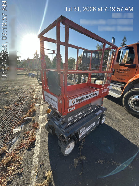 2020 Skyjack SJIII-3219 Solid NM Tires, Half height spring hinged entry gate, Dual Beacons, 800W Inverter