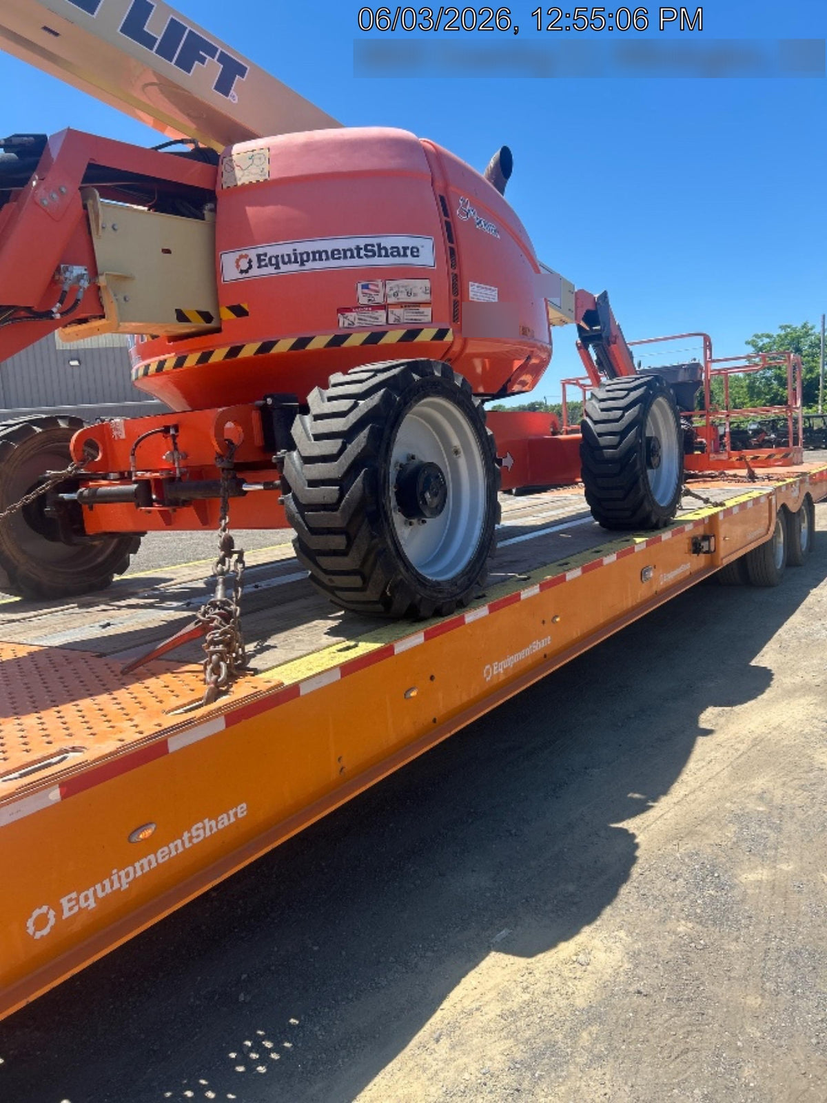 2021 JLG 600AJ