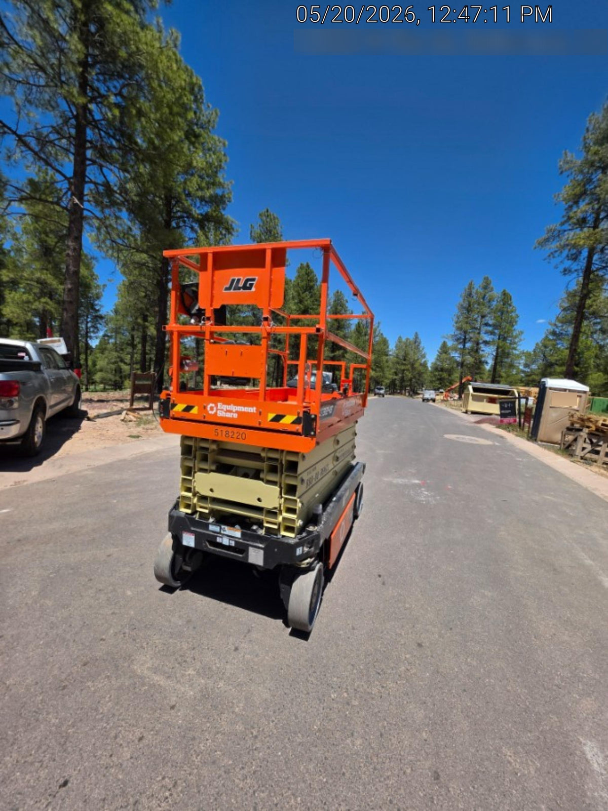 2025 JLG ES3246
