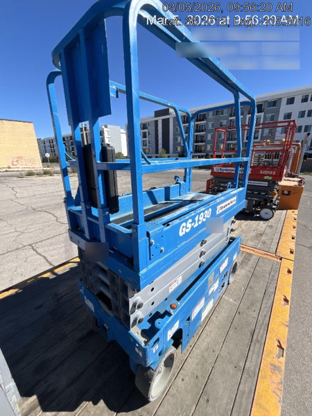 2019 Genie GS-1930 Fixed rails with chain Entry